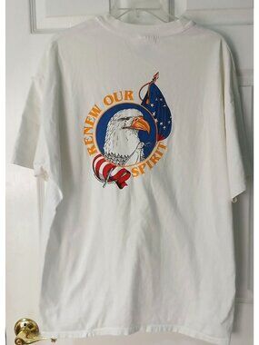 Renew Our Spirit Hanes Beefy-T XL White Eagle Flag Dove Patriotic VTG 90's #I-12
